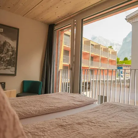 فندق Eiger Chic *