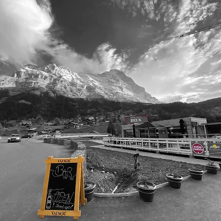 Eiger Chic Отель Гриндельвальд