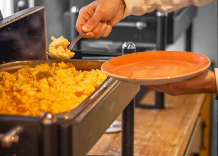 Eiger Chic Отель Гриндельвальд